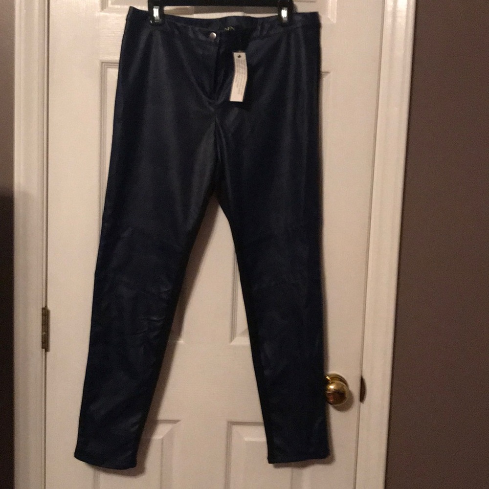 Polyester/leather pants